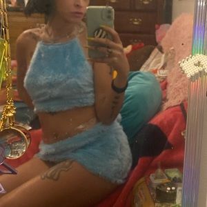 Clubexx 2piece fur set